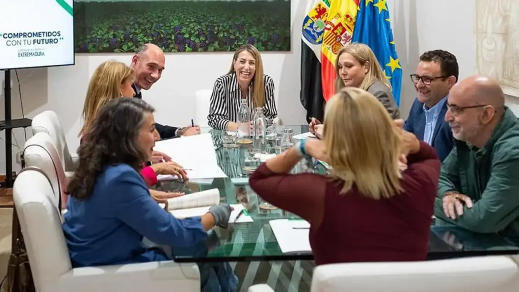 El Futuro Político de Extremadura y Aragón: Posibles Elecciones Anticipadas
