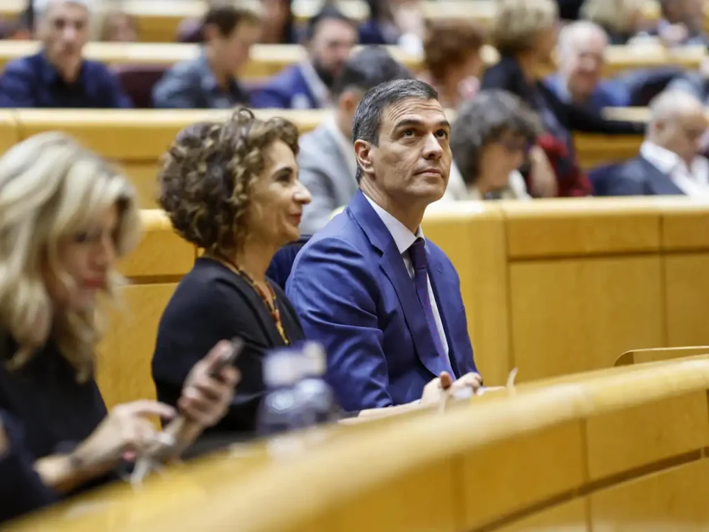 El Gobierno Español y su Estrategia para Reformas Sin el Congreso
