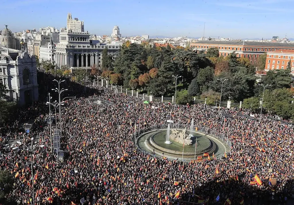 El Partido Popular Convoca Manifestación en Madrid: Contexto y Reacciones