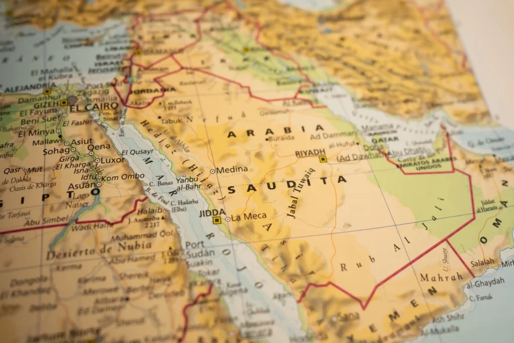 Escalamiento del Conflicto en Oriente Medio: Impactos y Reacciones Globales