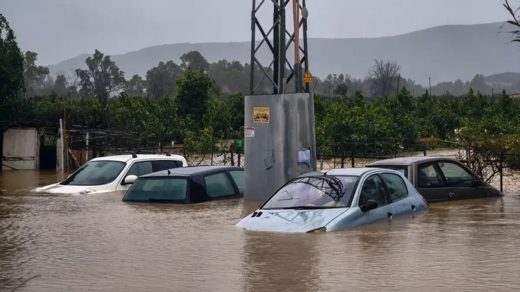 Impacto Devastador de la Borrasca Leonardo en España: Inundaciones y Desalojos Masivos