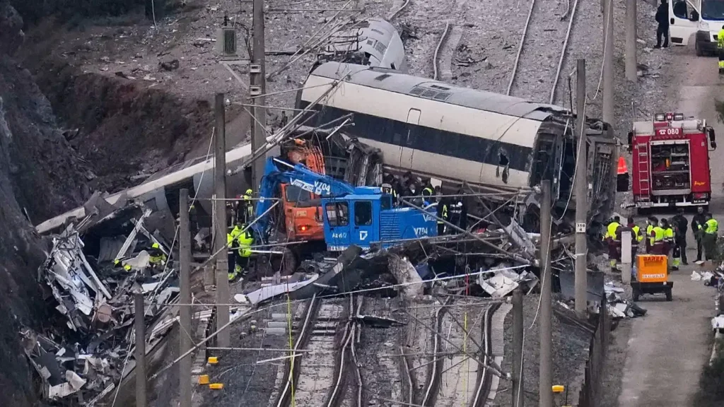Impacto del Accidente Ferroviario en Adamuz: Ayudas y Reacciones del Gobierno