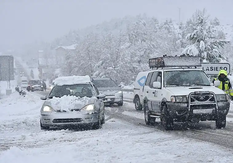Impacto del Frío Extremo y la Nieve en España: Alertas y Estado de Carreteras