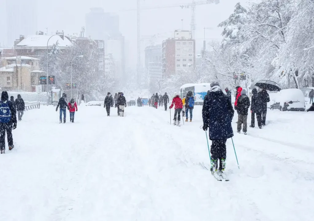 Impacto del Temporal de Nieve en España: Alertas y Pronósticos