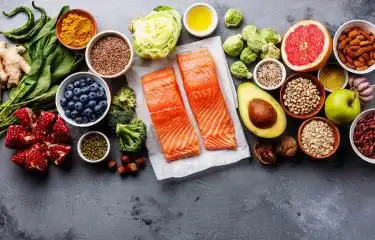 Incorporando Superalimentos a Tu Dieta Diaria