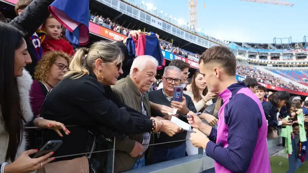 La Euforia del Regreso: Reflexiones sobre la Felicidad en el Camp Nou