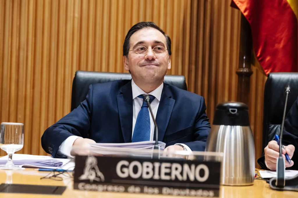 La Tensión entre España y la UE por la Financiación a UNRWA: Un Pulso Diplomático