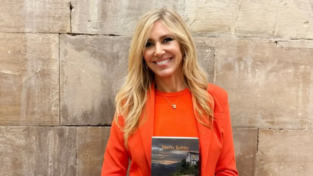 Marta Robles Inaugura las Tertulias del Campoamor en Oviedo