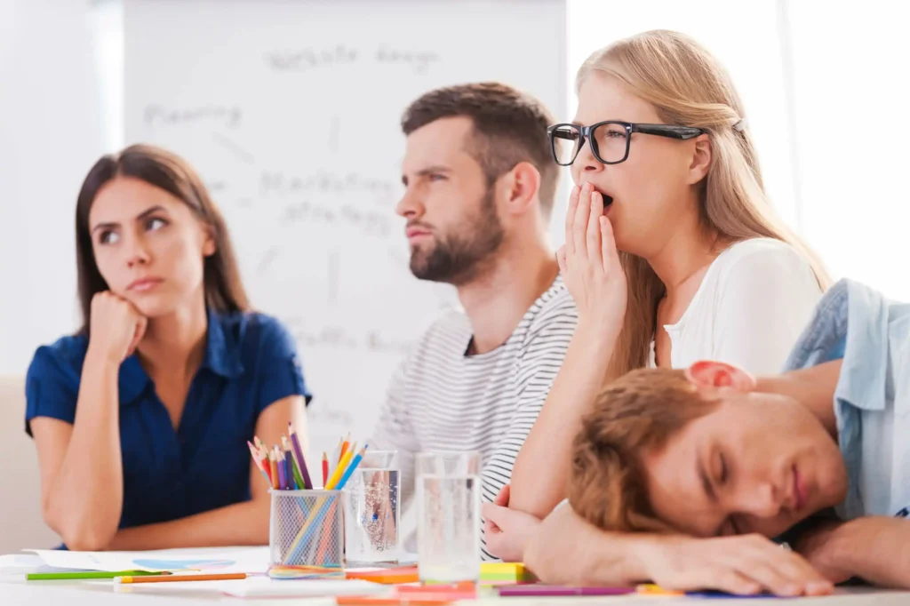 Presentismo laboral en España: coste oculto, causas biológicas y soluciones prácticas
