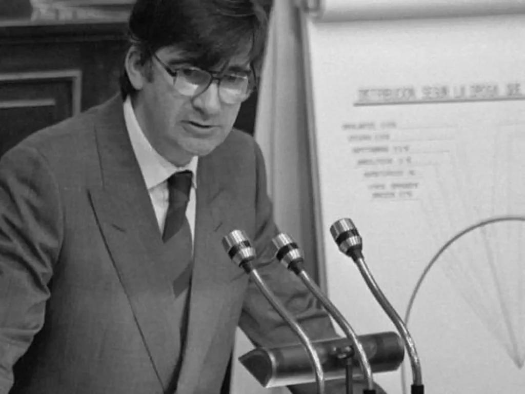 Recordando a Ernest Lluch: Un Legado de Paz y Diálogo en Tiempos de Conflicto