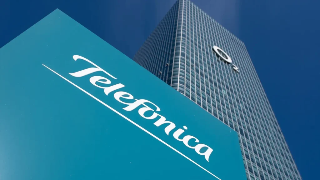Telefónica Anuncia Despidos Colectivos que Afectarán a Más de 5,000 Empleados