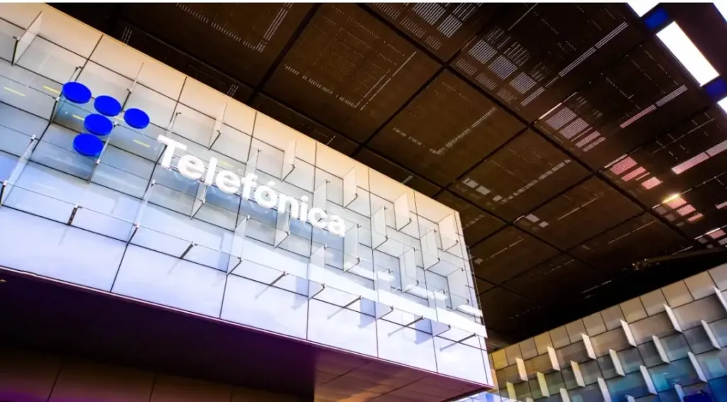 Telefónica Impulsa la Conectividad 5G en la OTAN con un Proyecto Innovador