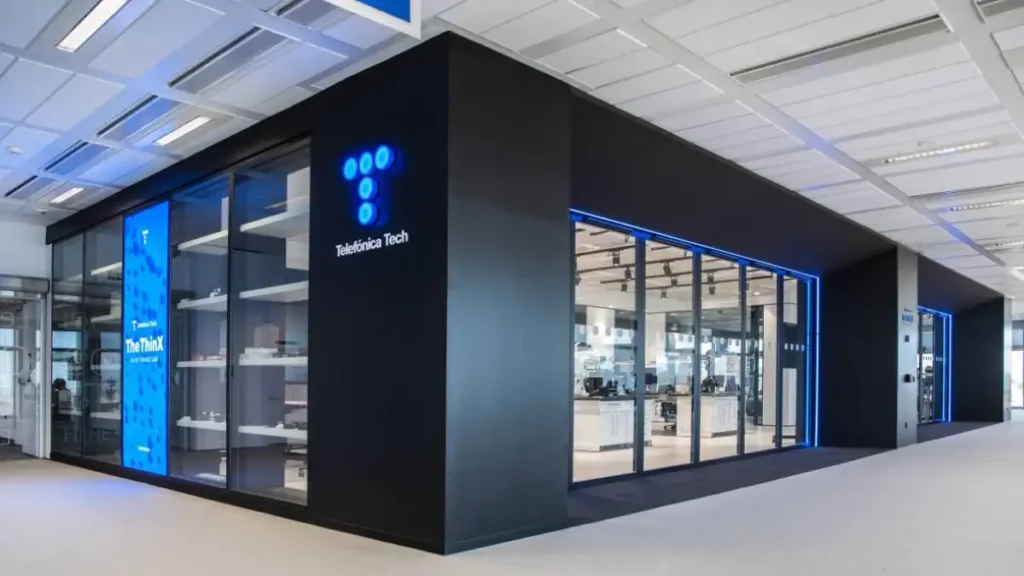 Telefónica Tech: Líder en IoT y Ciberseguridad en 2025