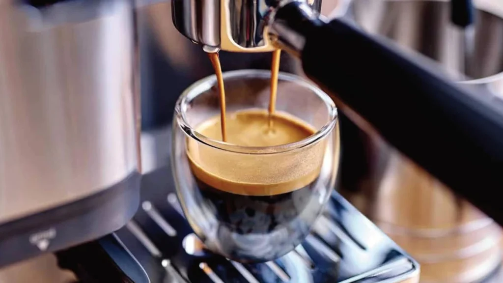 ¿A qué hora es más saludable tomar café en España?