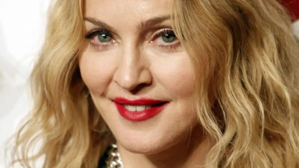 Madonna confiesa que John F. Kennedy Jr. fue su mejor experiencia sexual