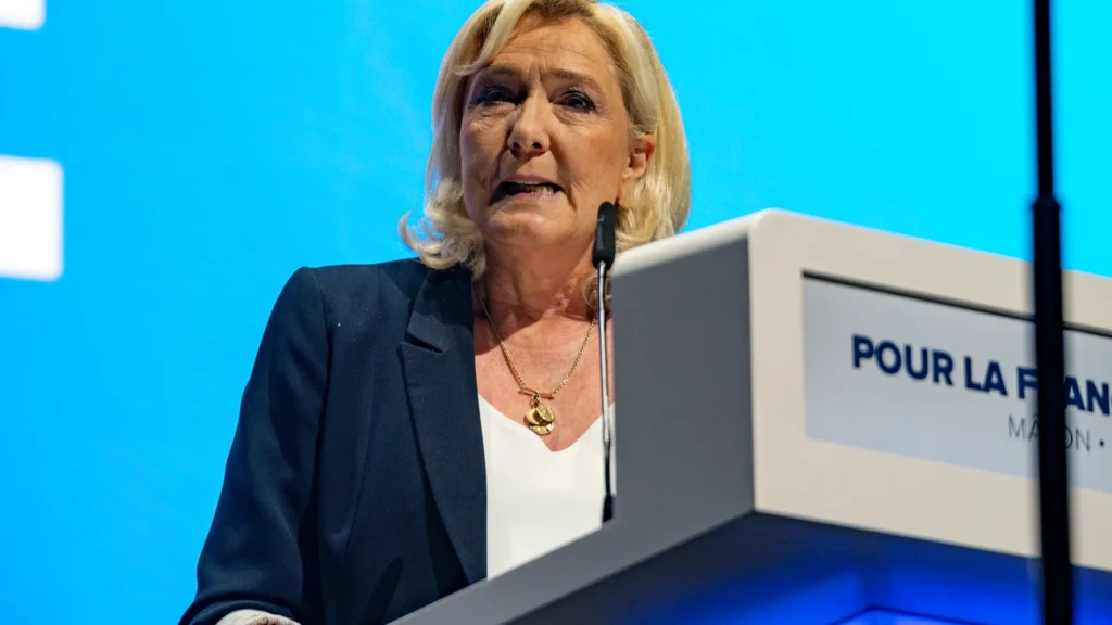 Marine Le Pen candidata 2027: ¿Qué implica su condena por malversación para las elecciones francesas?